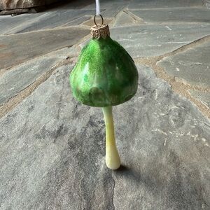 New🌟Terrain- Anthropologie- Festive Green Mushroom Ornament